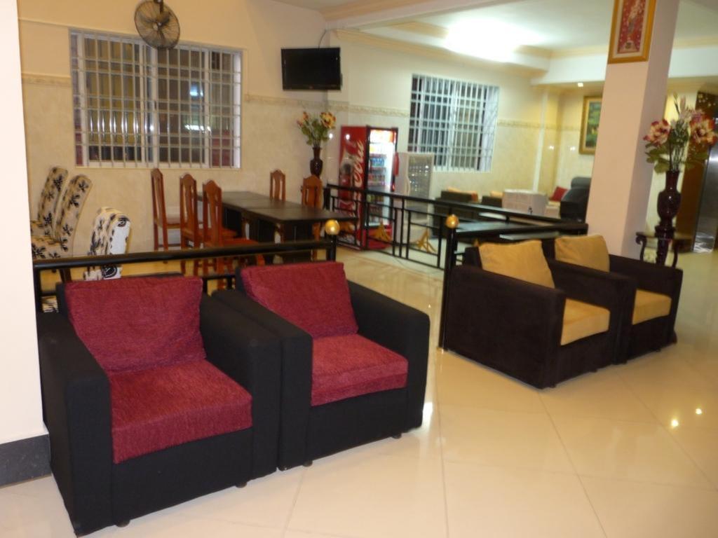 Hôtel Hi Land à Phnom Penh Extérieur photo